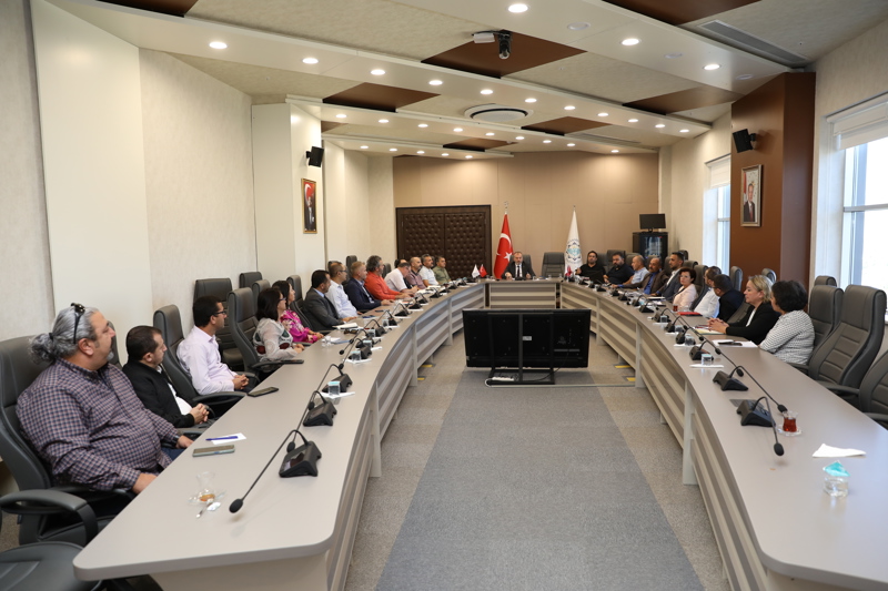 Üst yönetimin iç paydaş toplantıları devam etmektedir